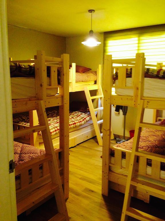 Haus Guesthouse In Сеул Номер фото