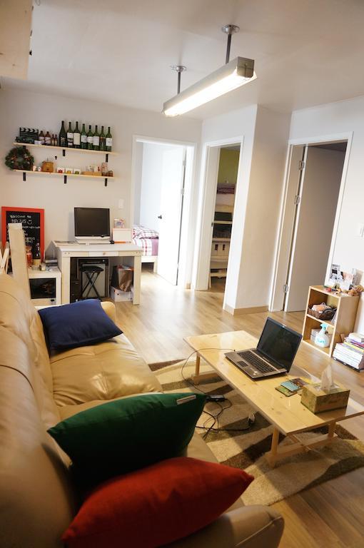 Haus Guesthouse In Сеул Екстер'єр фото